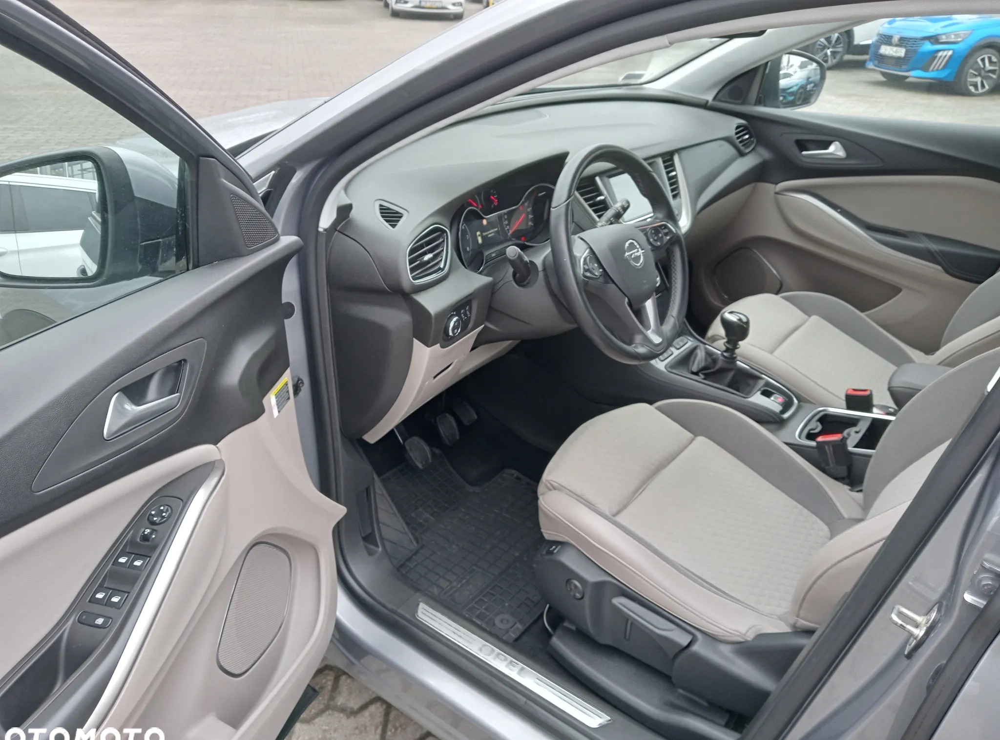 Opel Grandland X cena 69900 przebieg: 99800, rok produkcji 2017 z Małomice małe 46